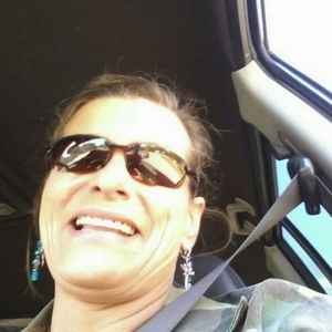 Meet your Posher, Regina